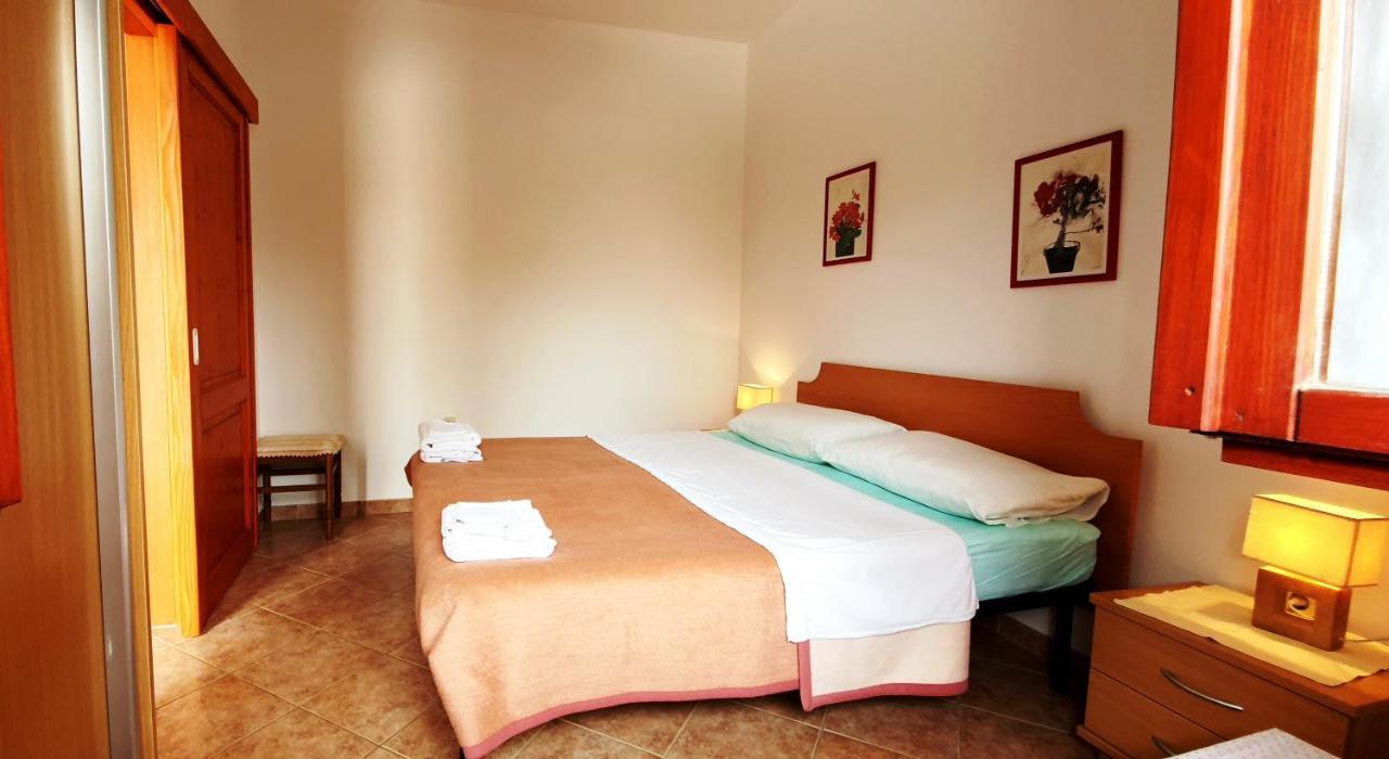 Cecillia Mare Apartments Rovinj Eksteriør billede