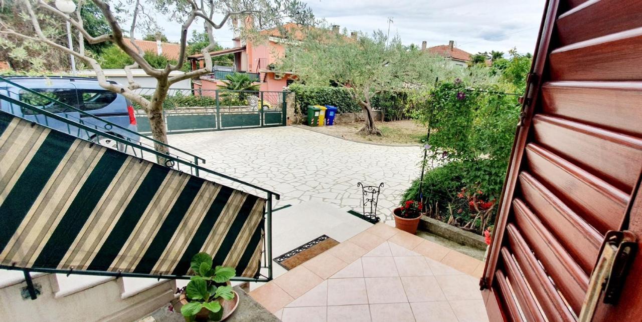 Cecillia Mare Apartments Rovinj Eksteriør billede