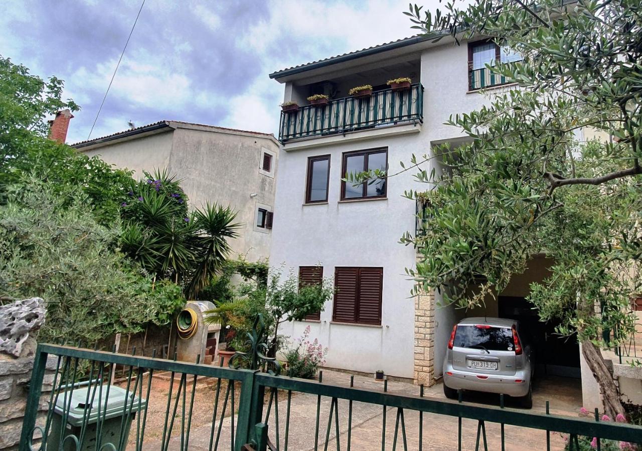Cecillia Mare Apartments Rovinj Eksteriør billede