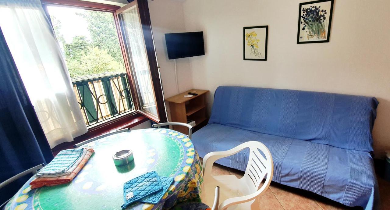 Cecillia Mare Apartments Rovinj Eksteriør billede